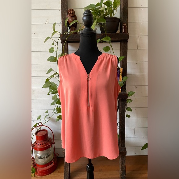 Apt. 9: Peach Pink V Neck Blouse with Zipper Opening - Picture 4 of 17
